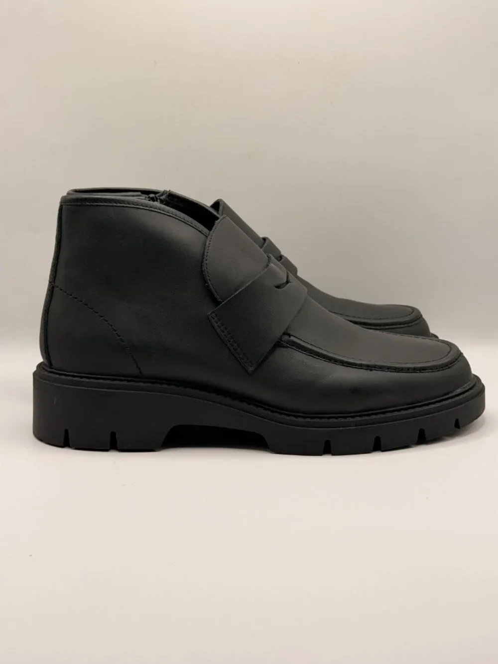 Blondo Women Kayloni Black Leather Waterproof Bootie Sz 10